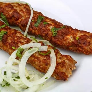Chicken Seekh Kebabs (2pcs)